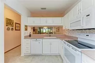 3441 Beekman Pl, Sarasota, FL 34235 - Photo 8