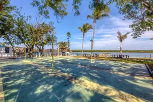 4370 Chatham Dr, Longboat Key, FL 34228 - Photo 32