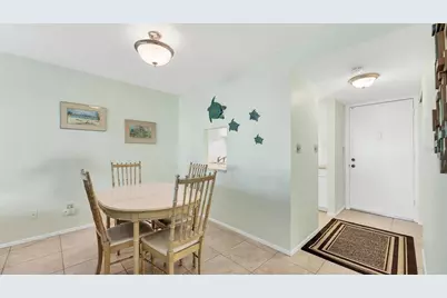 4370 Chatham Drive #104, Longboat Key, FL 34228 - Photo 8