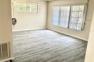 804 67th Ave Terrace W, Bradenton, FL 34207 - Photo 2