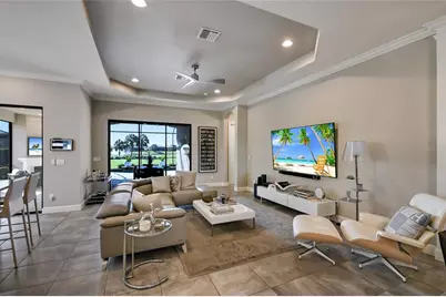 13204 Sorrento Way, Lakewood Ranch, FL 34211 - Photo 4