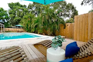 1511 21st St W, Bradenton, FL 34205 - Photo 8