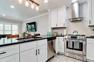 1511 21st St W, Bradenton, FL 34205 - Photo 12