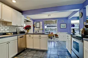 627 Concord Ln, Holmes Beach, FL 34217 - Photo 28