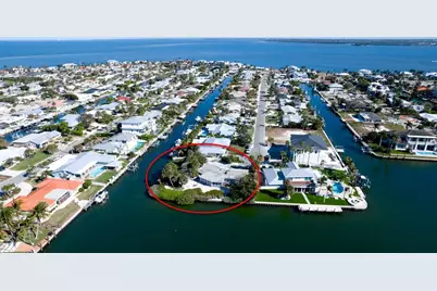 627 Concord Lane, Holmes Beach, FL 34217 - Photo 60