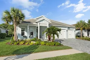 8281 Grande Shores Dr, Sarasota, FL 34240 - Photo 4