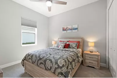 8281 Grande Shores Drive, Sarasota, FL 34240 - Photo 32