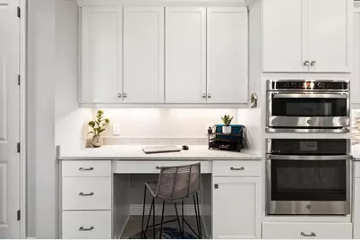 8281 Grande Shores Drive, Sarasota, FL 34240 - Photo 20