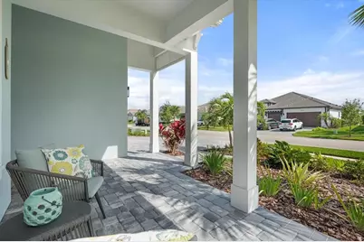 8281 Grande Shores Drive, Sarasota, FL 34240 - Photo 8