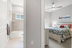 8281 Grande Shores Dr, Sarasota, FL 34240 - Photo 34