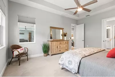 8281 Grande Shores Drive, Sarasota, FL 34240 - Photo 24