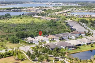 8281 Grande Shores Dr, Sarasota, FL 34240 - Photo 58