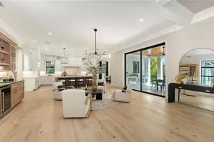 656 Tropical Cir, Sarasota, FL 34242 - Photo 20