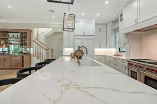 656 Tropical Cir, Sarasota, FL 34242 - Photo 28