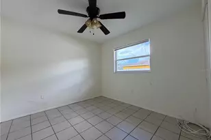 2507 Terry Ln, Sarasota, FL 34231 - Photo 8