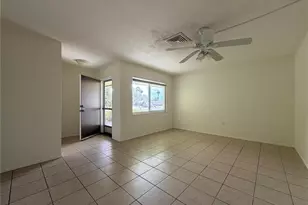 2507 Terry Ln, Sarasota, FL 34231 - Photo 4