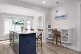 211 85th St, Holmes Beach, FL 34217 - Photo 14