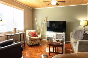 380 Base Ave E, Venice, FL 34285 - Photo 6