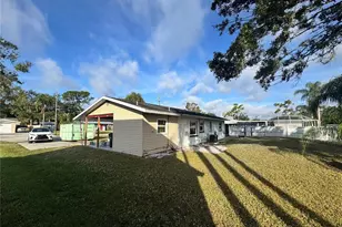 1405 Ingram Ave, Sarasota, FL 34232 - Photo 4