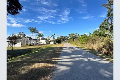 1405 Ingram Avenue, Sarasota, FL 34232 - Photo 6