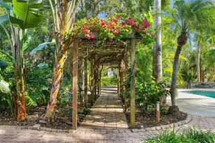 6349 Ravenwood Way, Sarasota, FL 34243 - Photo 50