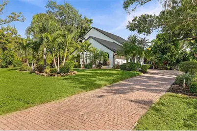 6349 Ravenwood Way, Sarasota, FL 34243 - Photo 60