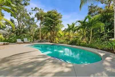 6349 Ravenwood Way, Sarasota, FL 34243 - Photo 54