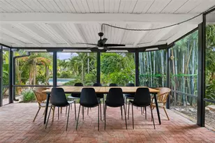 6349 Ravenwood Way, Sarasota, FL 34243 - Photo 20