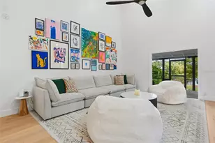 6349 Ravenwood Way, Sarasota, FL 34243 - Photo 16