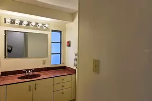 3213 Sycamore Terrace, Sarasota, FL 34237 - Photo 28