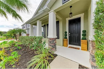 6112 35th Court E, Bradenton, FL 34203 - Photo 2