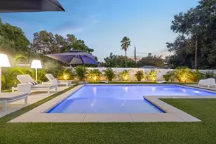 2160 Sunnyside Pl, Sarasota, FL 34239 - Photo 4