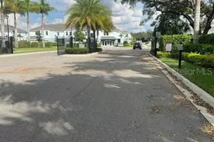 3080 Via Sienna Cir, Sarasota, FL 34243 - Photo 22