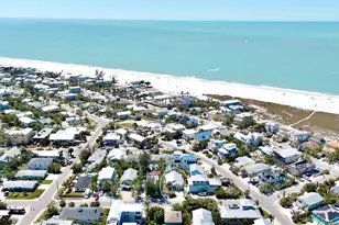 709 Fern St, Anna Maria, FL 34216 - Photo 30