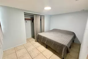 5734 Olive St, Sarasota, FL 34231 - Photo 20