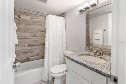 2401 Clubhouse Circle #102, Sarasota, FL 34232 - Photo 12