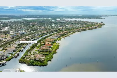 4223 Hawk Island Drive, Bradenton, FL 34208 - Photo 2