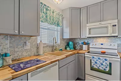 4460 Ironwood Circle #403A, Bradenton, FL 34209 - Photo 4