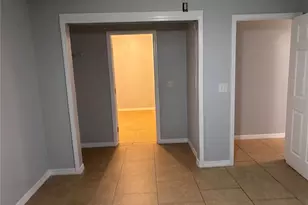 2547 24th St, Sarasota, FL 34234 - Photo 4