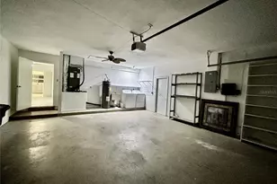 8611 51st Ave W, Bradenton, FL 34210 - Photo 26