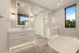 104 Sunset Ln, Holmes Beach, FL 34217 - Photo 32