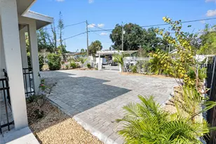 1534 25th St, Sarasota, FL 34234 - Photo 20