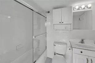 33 S Gulfstream Ave, Sarasota, FL 34236 - Photo 20