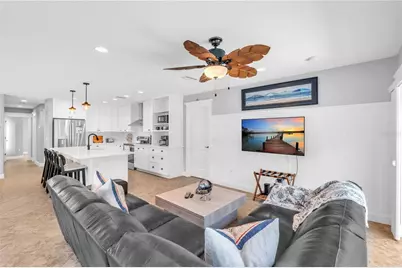 302 67th Street, Holmes Beach, FL 34217 - Photo 12