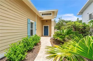302 67th St, Holmes Beach, FL 34217 - Photo 30