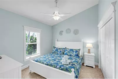 302 67th Street, Holmes Beach, FL 34217 - Photo 24