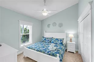 302 67th St, Holmes Beach, FL 34217 - Photo 24