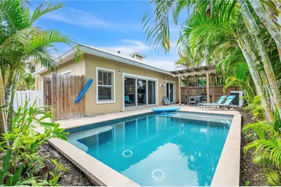 302 67th Street, Holmes Beach, FL 34217 - Photo 4