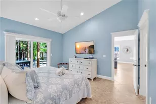 302 67th St, Holmes Beach, FL 34217 - Photo 16