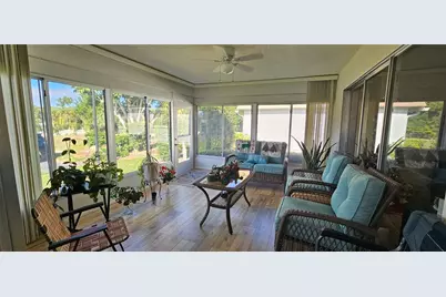 2009 Riverbluff Parkway #V334, Sarasota, FL 34231 - Photo 10